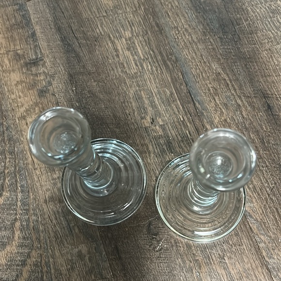 Vintage HOMCO USA Molded Clear Glass Candleholders - Set of 2 -Ribbed Pattern - Picture 2 of 9